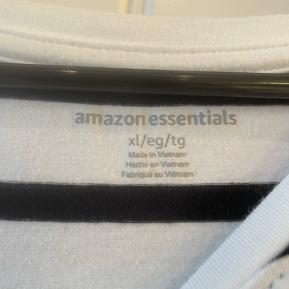 Amazon Essentials Top - Picture 3 of 3